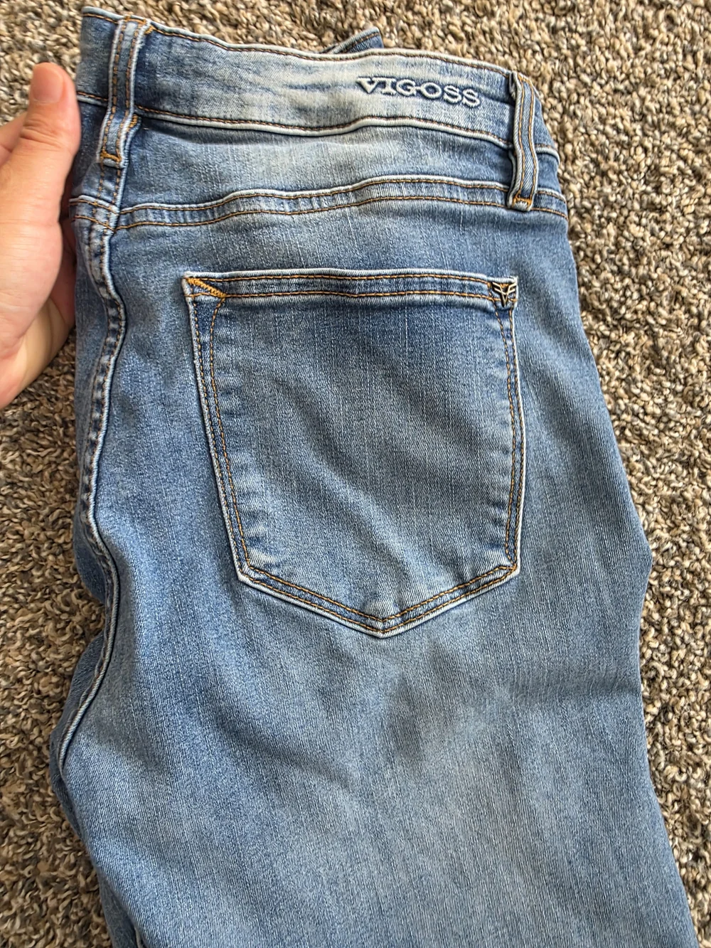 Classic Mid-Rise Skinny Jeans in Light Blue - Picture 7 of 7